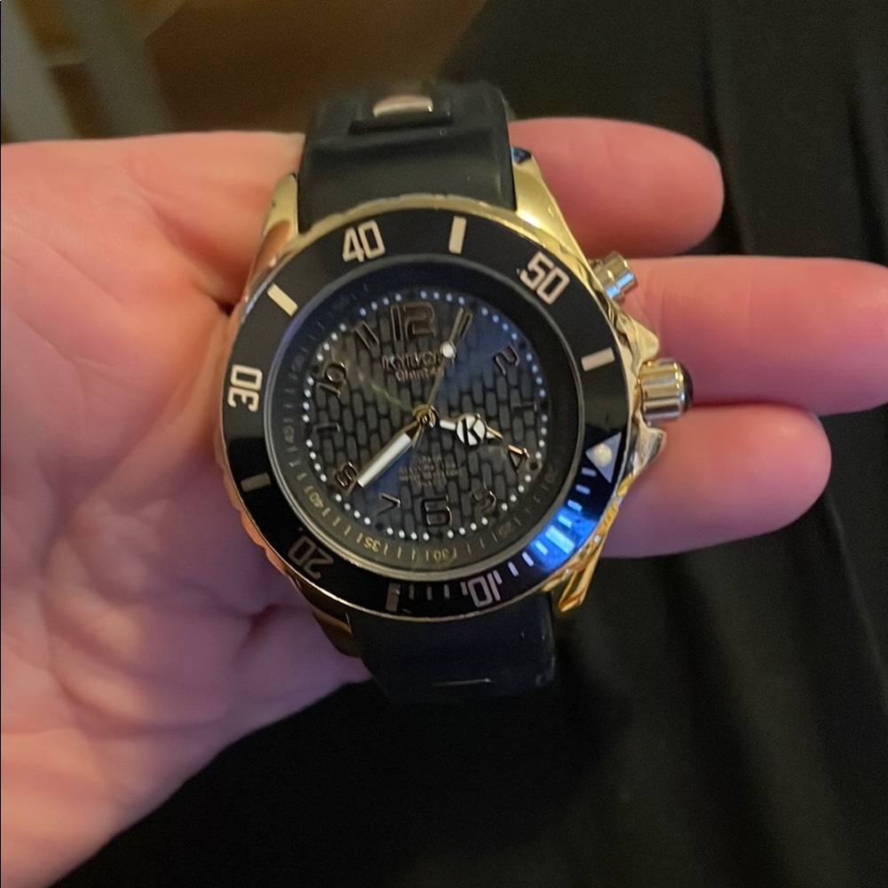 Invicta Men's Gold and Black Watch